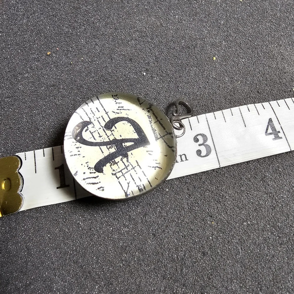 Large A glass silver tone round sphere reversible pendant - Picture 6 of 6